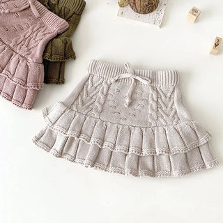 Knitted Pleated Shorts - RYAN AND REMI