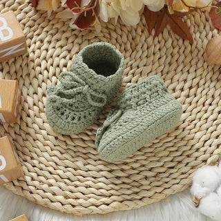 Newborn Handmade Crochet Baby Shoes - RYAN AND REMI
