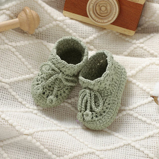 Newborn Handmade Crochet Baby Shoes - RYAN AND REMI