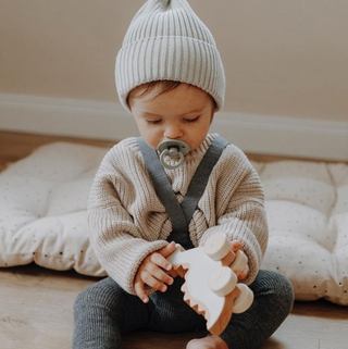 Oversized Knitted Round Neck Sweater - RYAN AND REMI