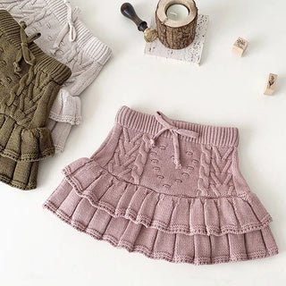 Knitted Pleated Shorts - RYAN AND REMI