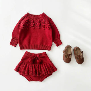 Elegant Knitted Sweater Outfit