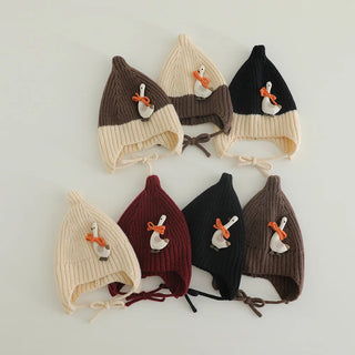 Knitted Swan Beanie Hat - RYAN AND REMI